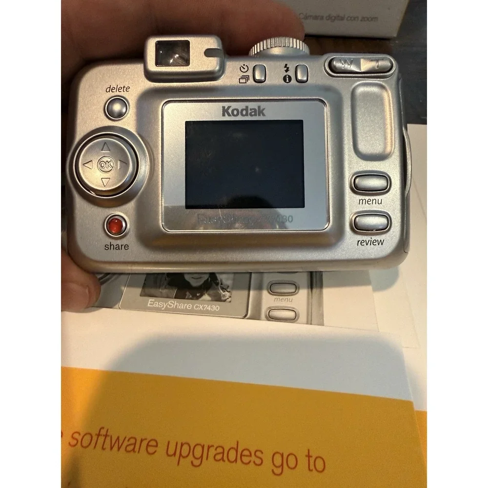 Kodak EasyShare CX7430 4MP Digital Camera CIB Parts Repair Lens Error AS-IS Box
